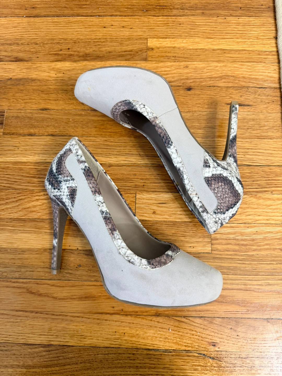 Forever by Paula Abdul’s Heels - photo 2