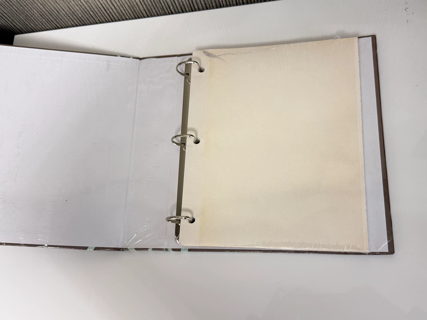 Brand new Photo Album Scrapbook 3-Ring Binder - photo 2