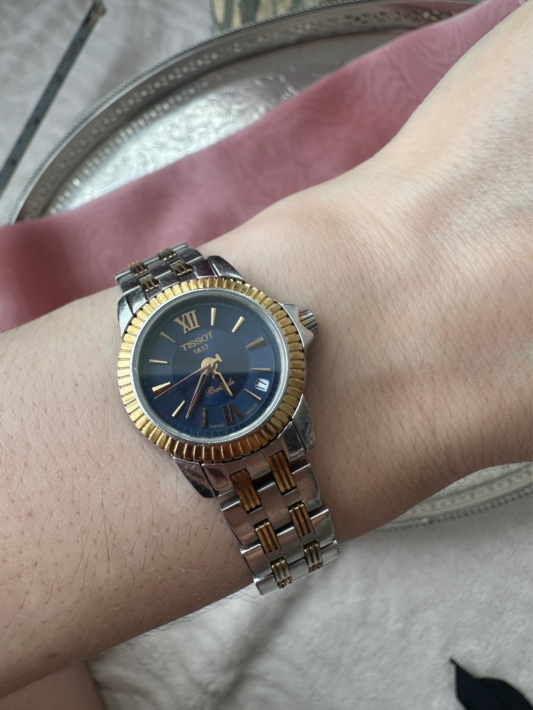 Tissot Ballade 90s Ladies Watch Stainless Steel Gold Tone - photo 2