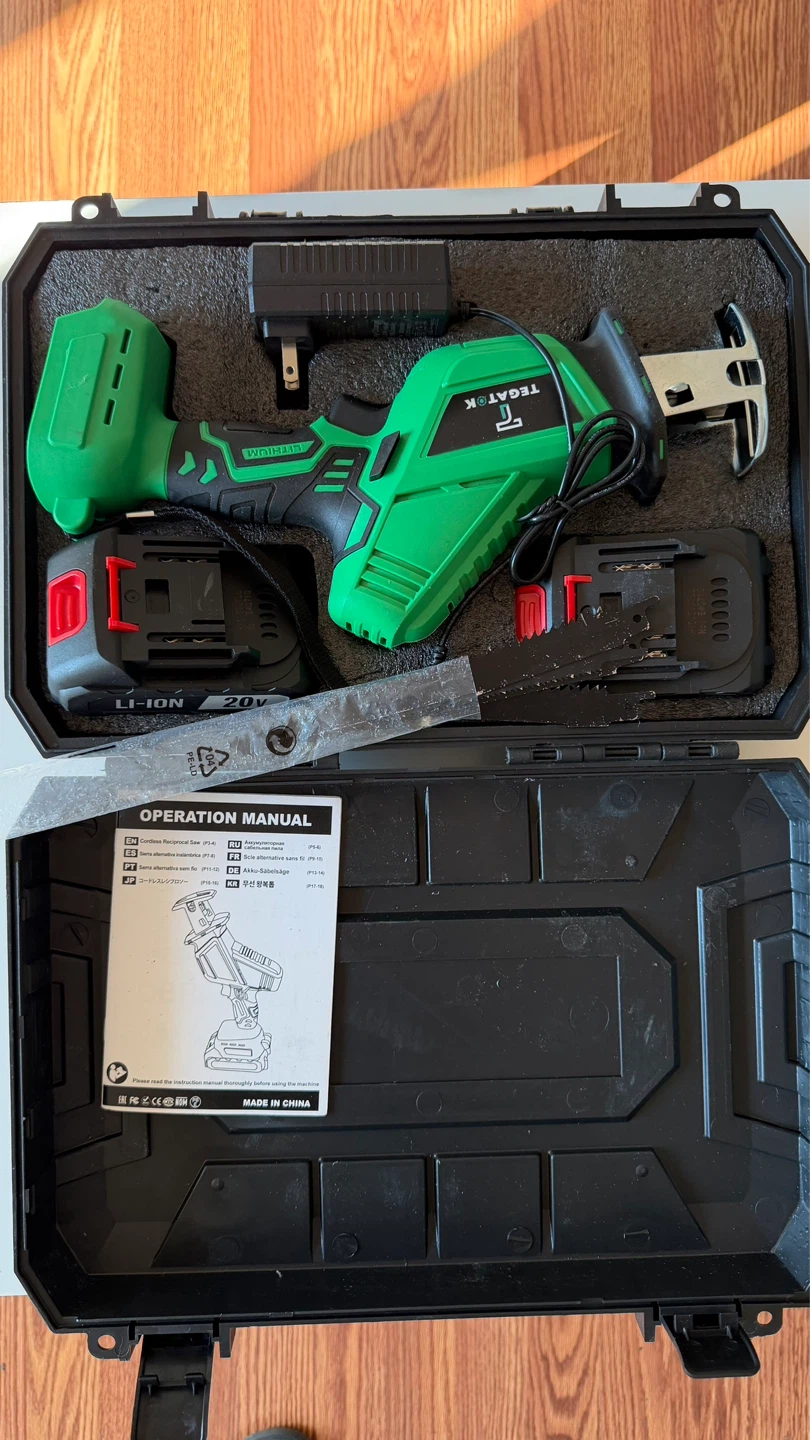 Cordless Reciprocal Saw with Batteries & Case - photo 2