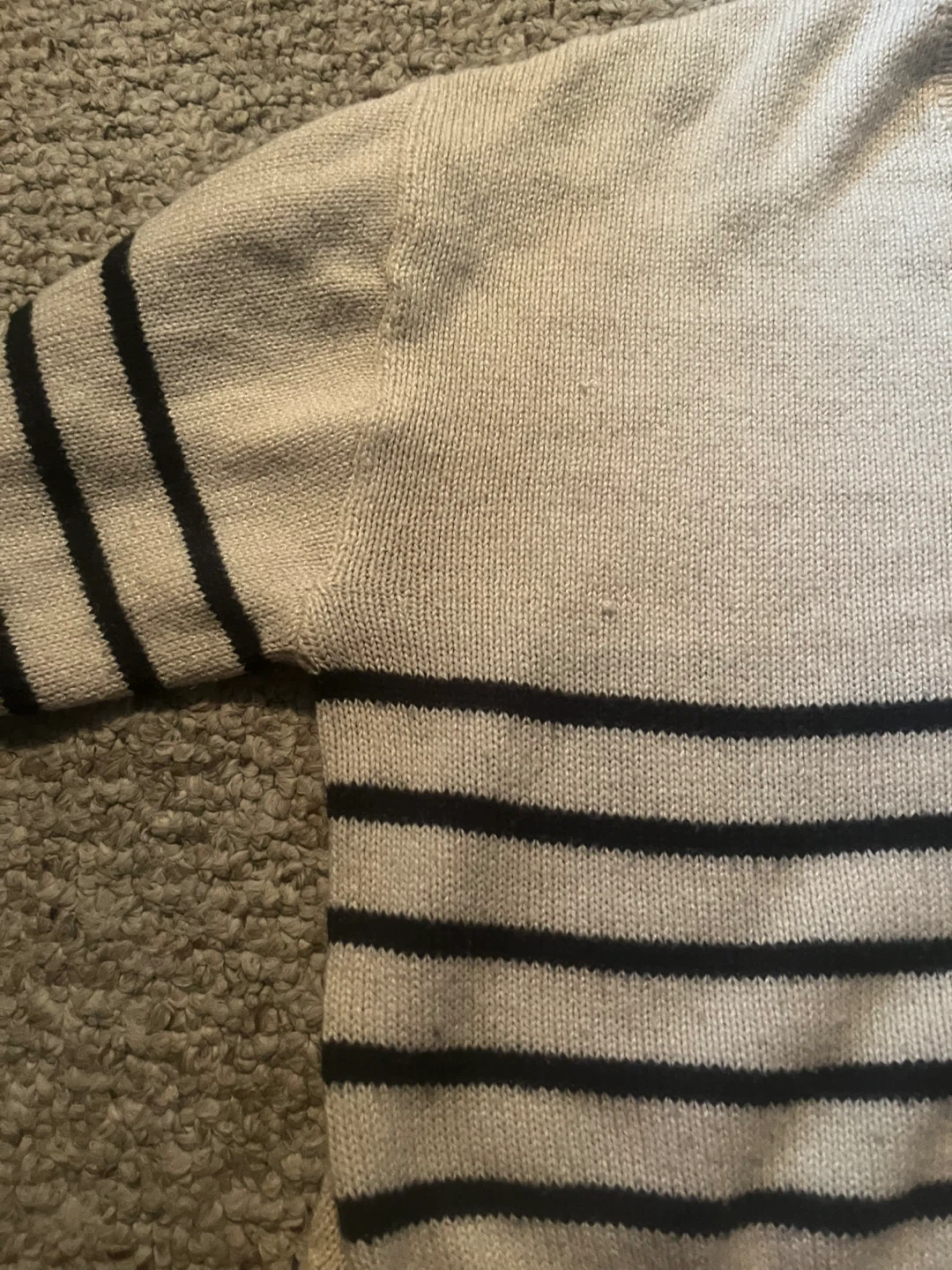 H&M Striped V-Neck Sweater - Size M - photo 4
