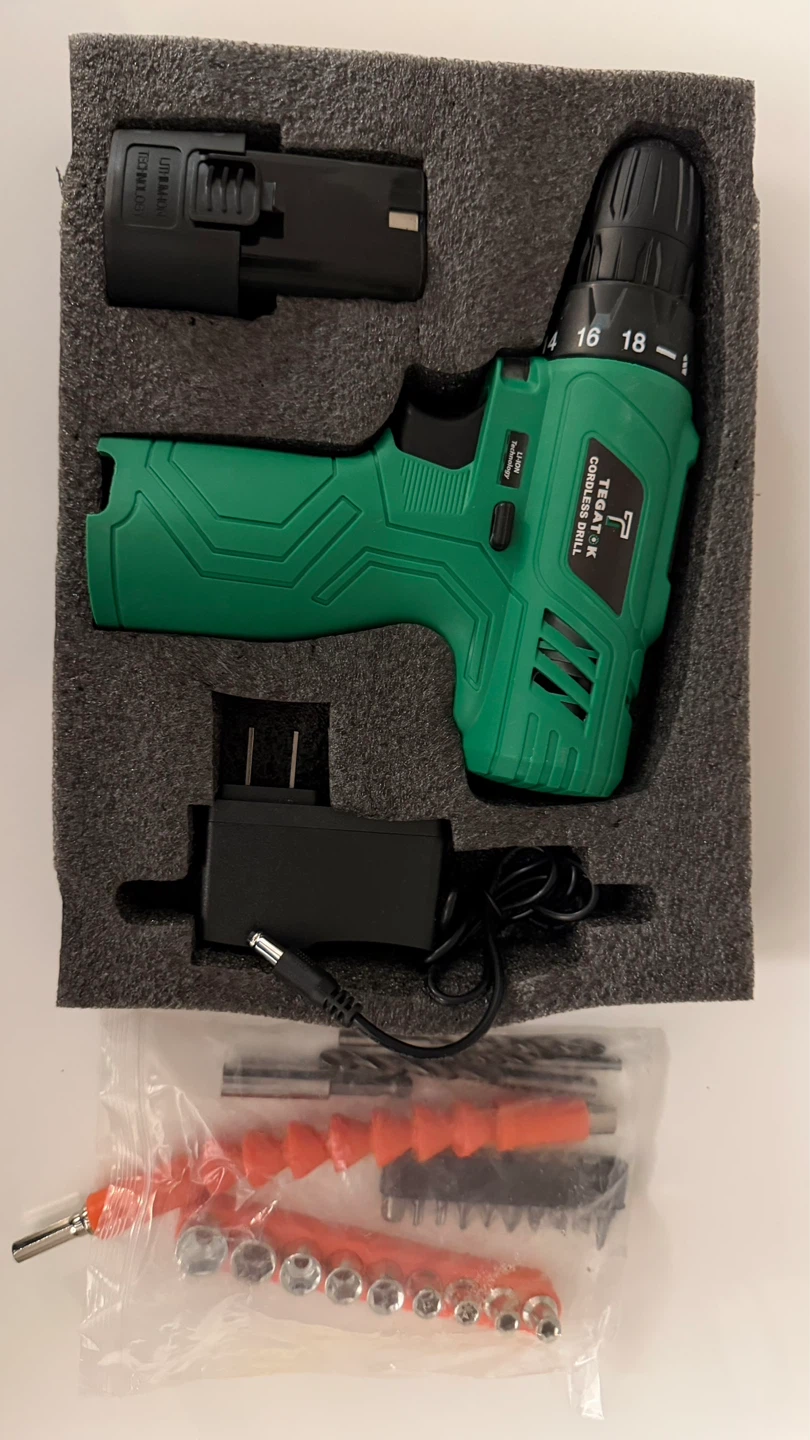 Cordless Drill Set - photo 2
