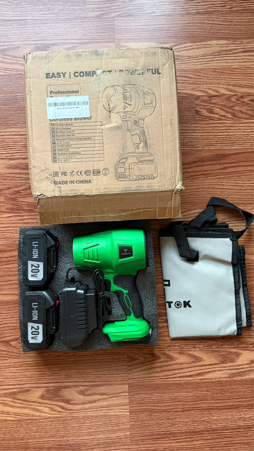 Cordless Blower with 2 Batteries & Charger - photo 2