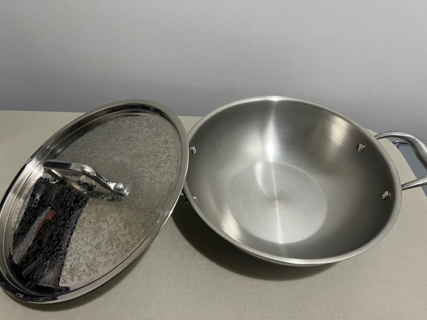 Stainless Steel Wok with Lid - photo 2