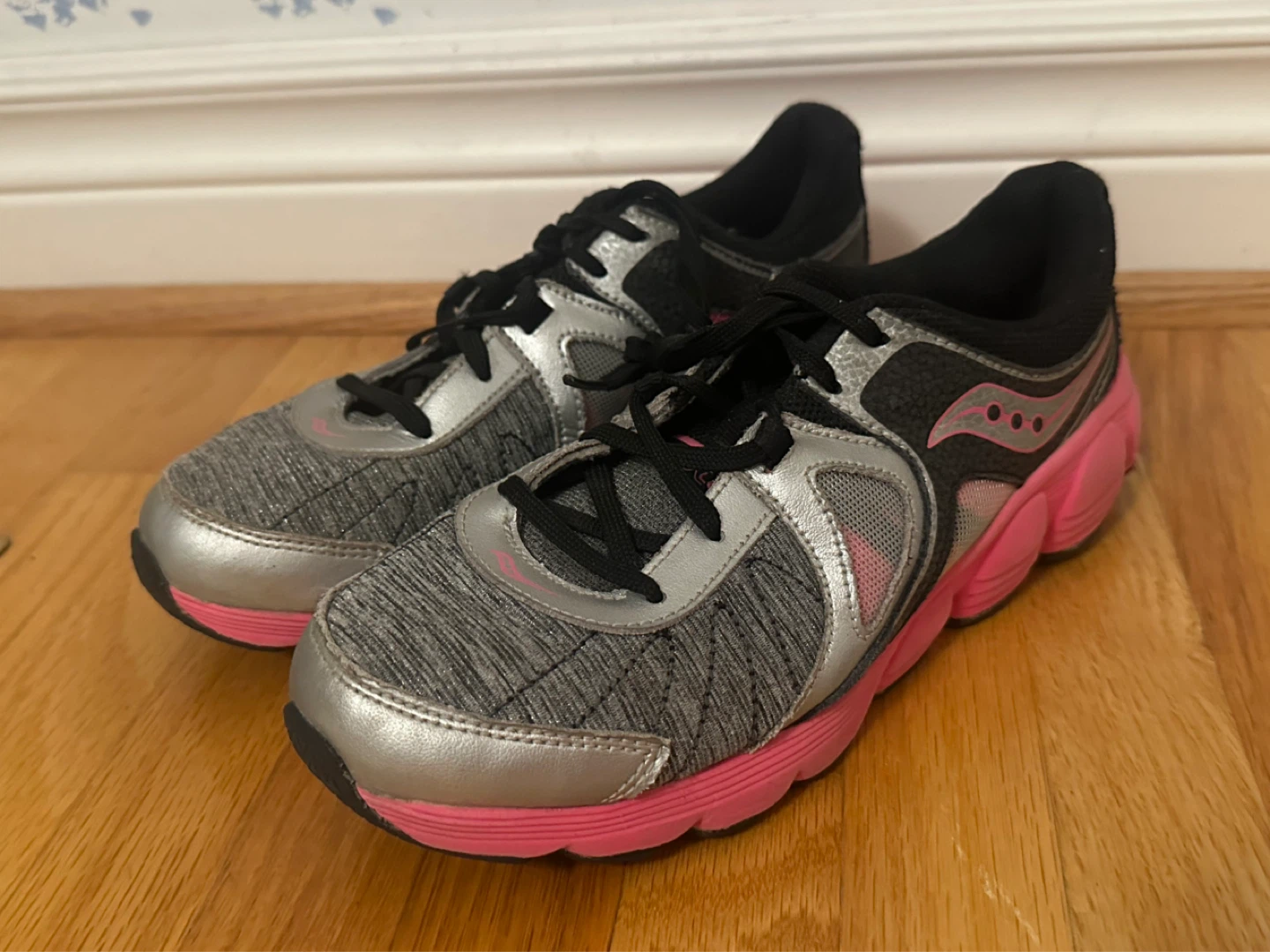 Saucony Kotaro 3 Girls Running Shoes-Size 4.5M
