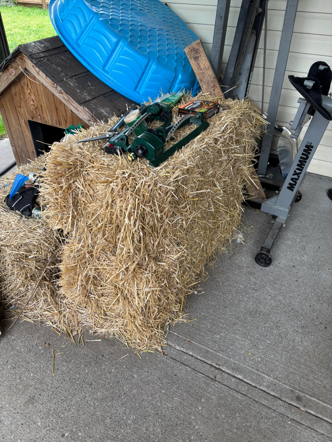 2 small straw bales