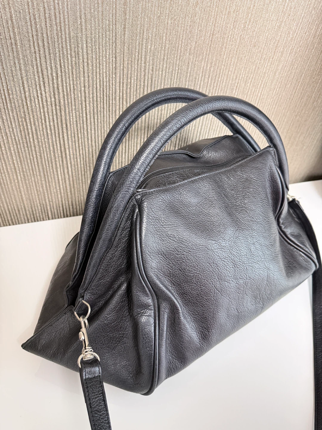 Black Leather Handbag - photo 3