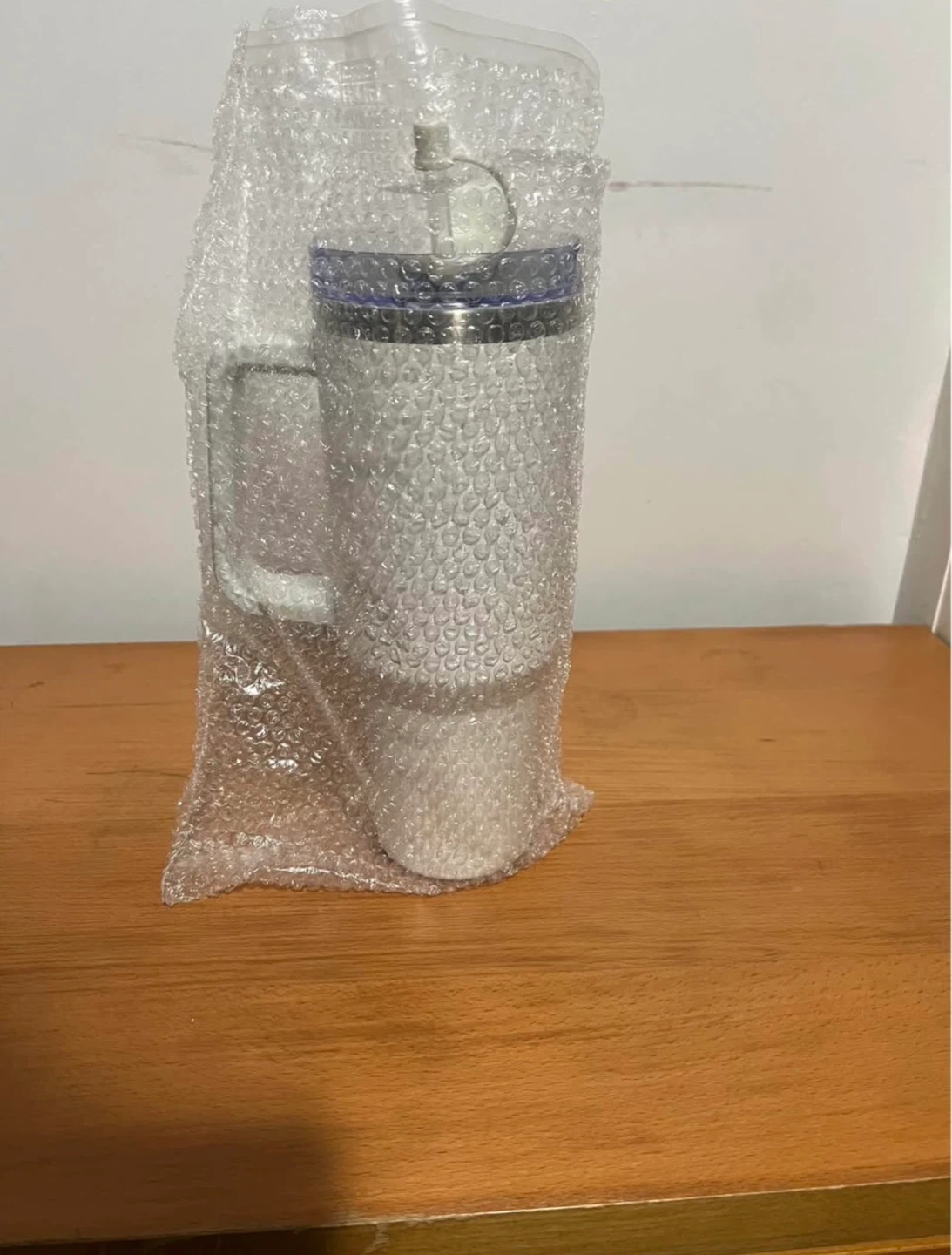 White Tumbler with Handle and Straw**Never Used**