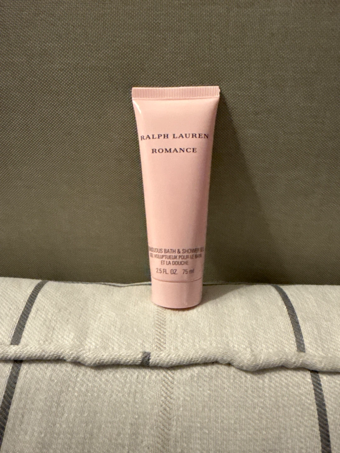 Ralph Lauren Romance Luxurious Bath & Shower Gel 2.5 oz - photo 3