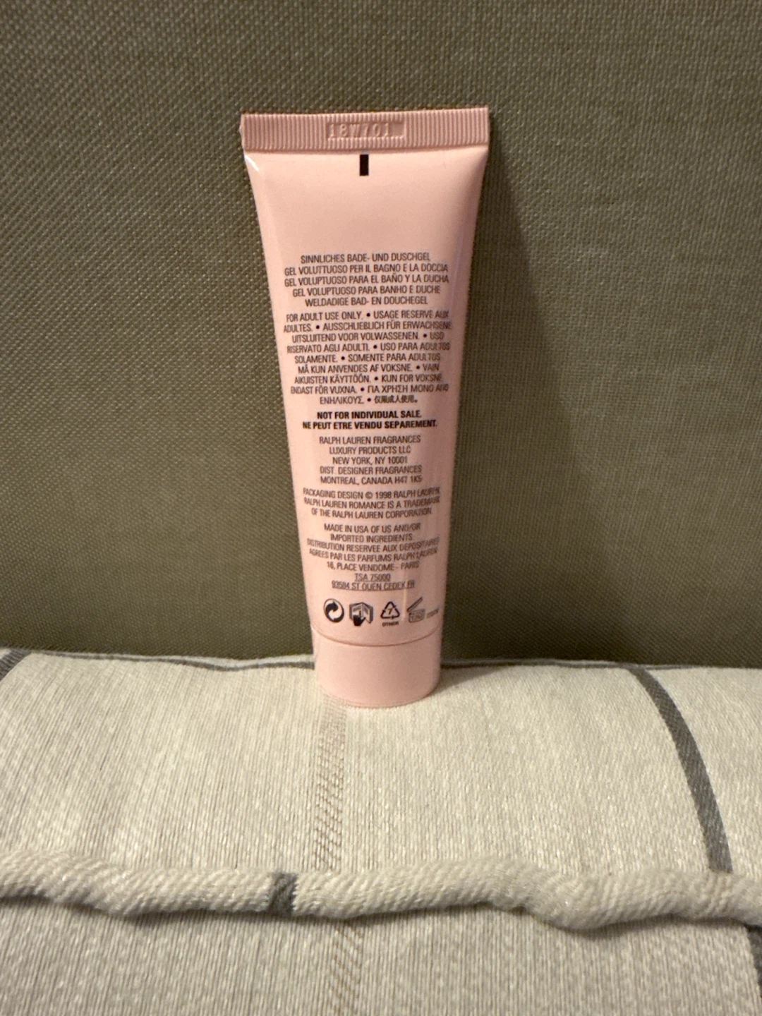 Ralph Lauren Romance Luxurious Bath & Shower Gel 2.5 oz - photo 2