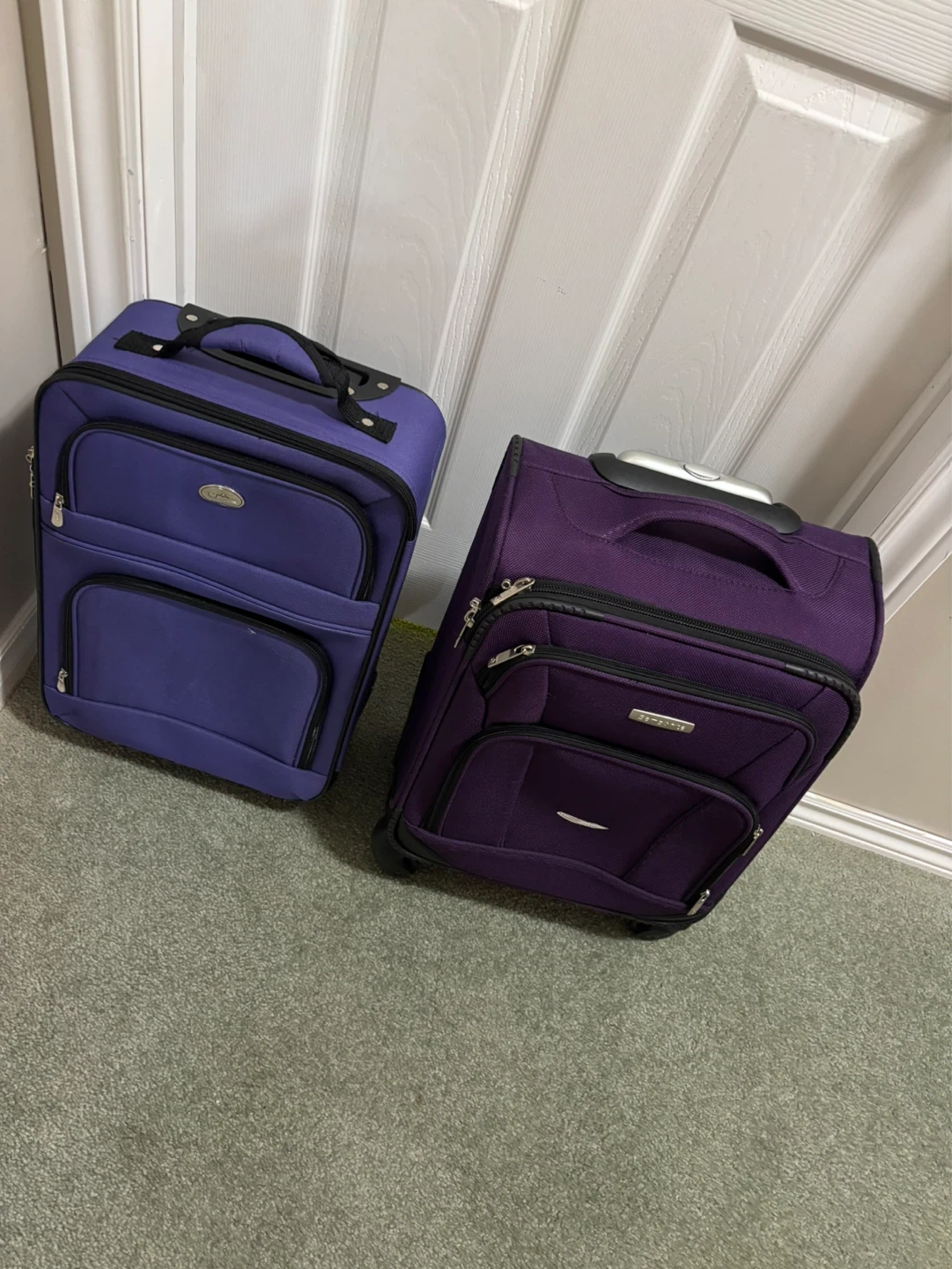 2 Purple Luggage hand carry in good condition - photo 2