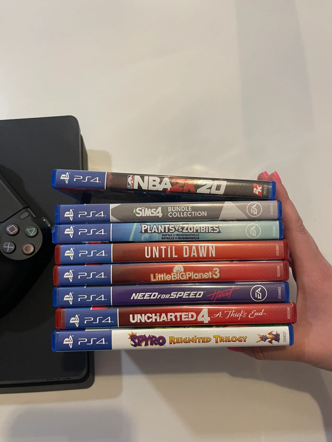 PS4 Budle - photo 2