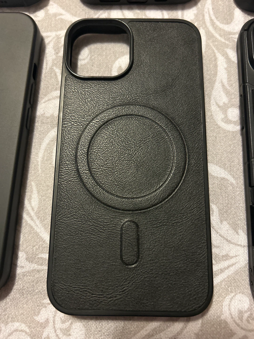 iPhone 14 Back Cases - photo 3