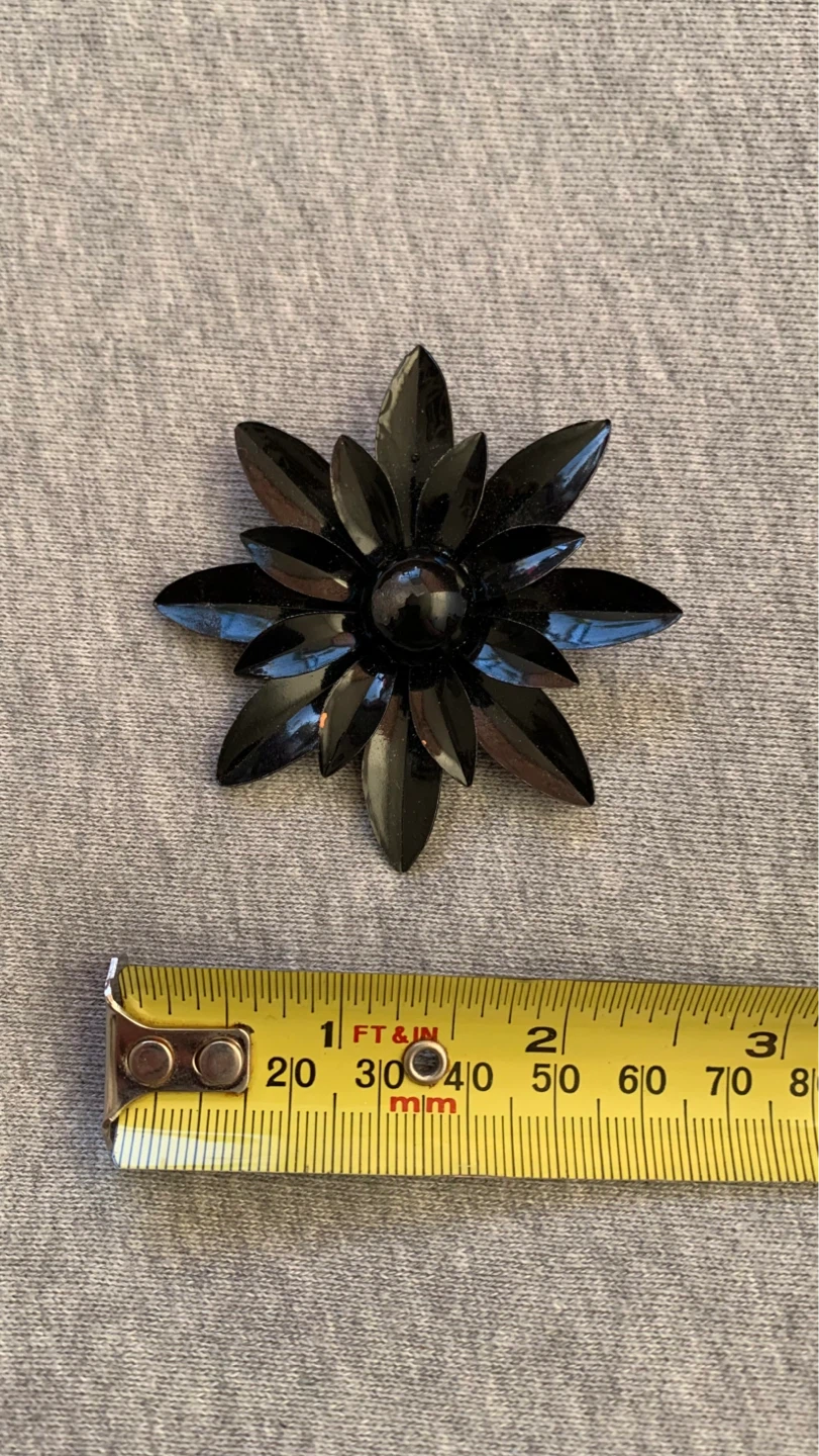 Black Flower Brooch Pin