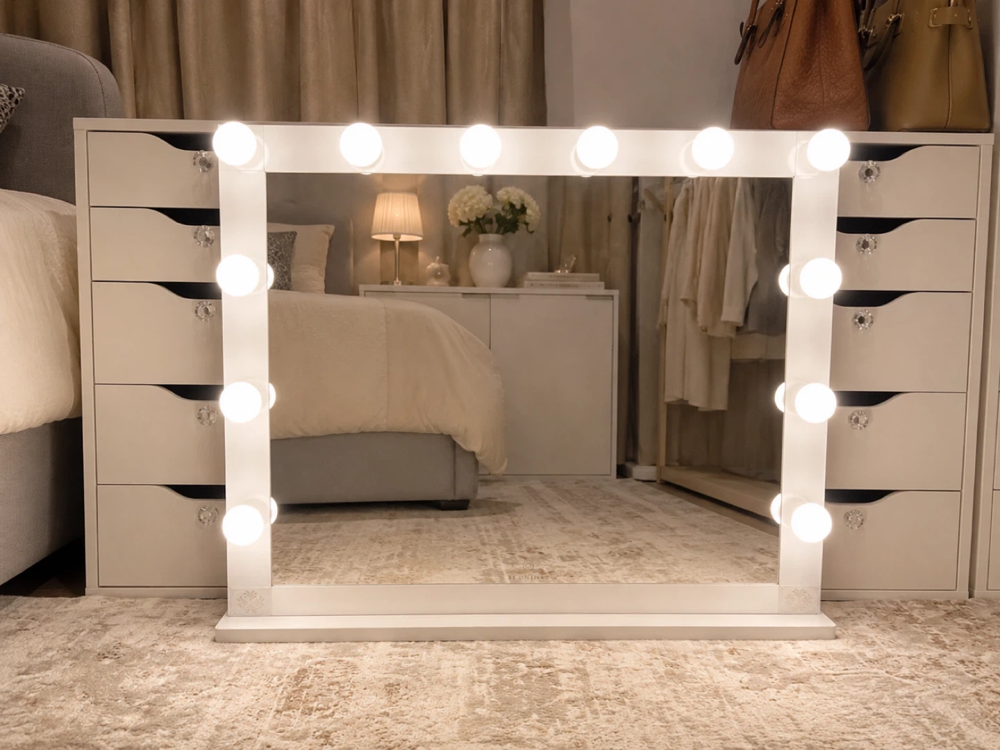 Hollywood Vanity Mirror with Lights
