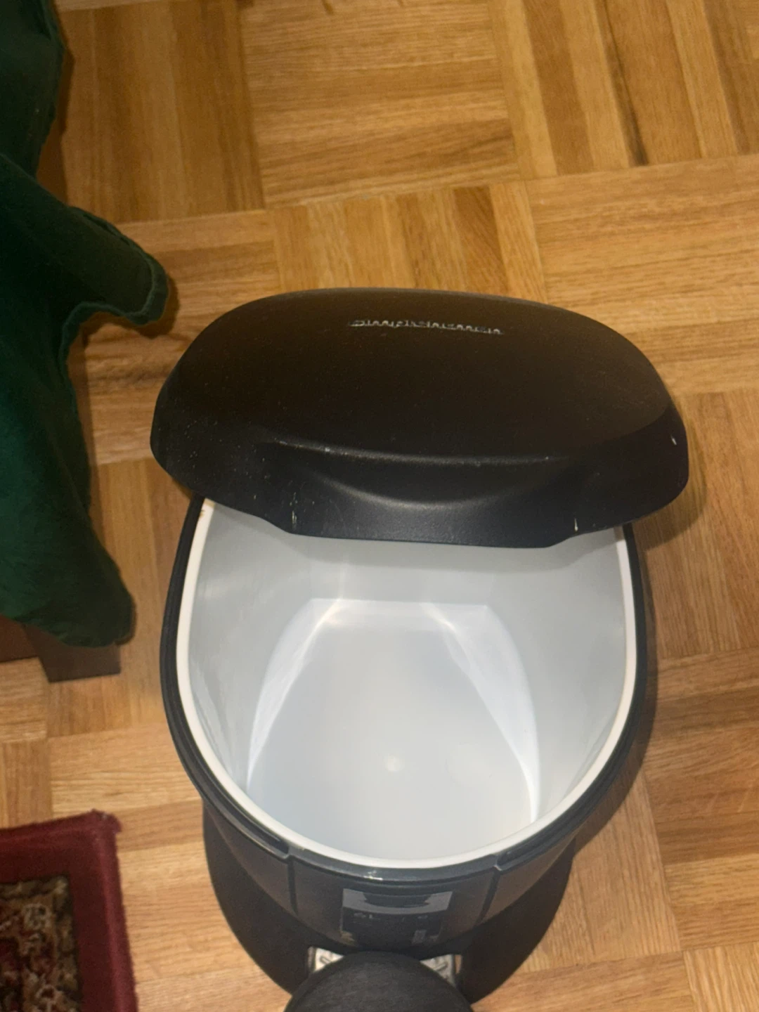 6L Pedal Trash Can - photo 2
