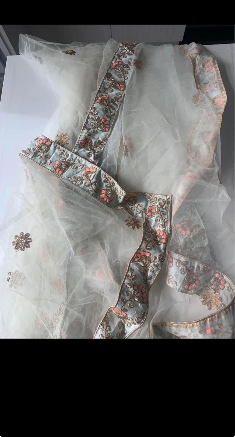 Women's Embroidered Lehenga Choli Set - photo 5