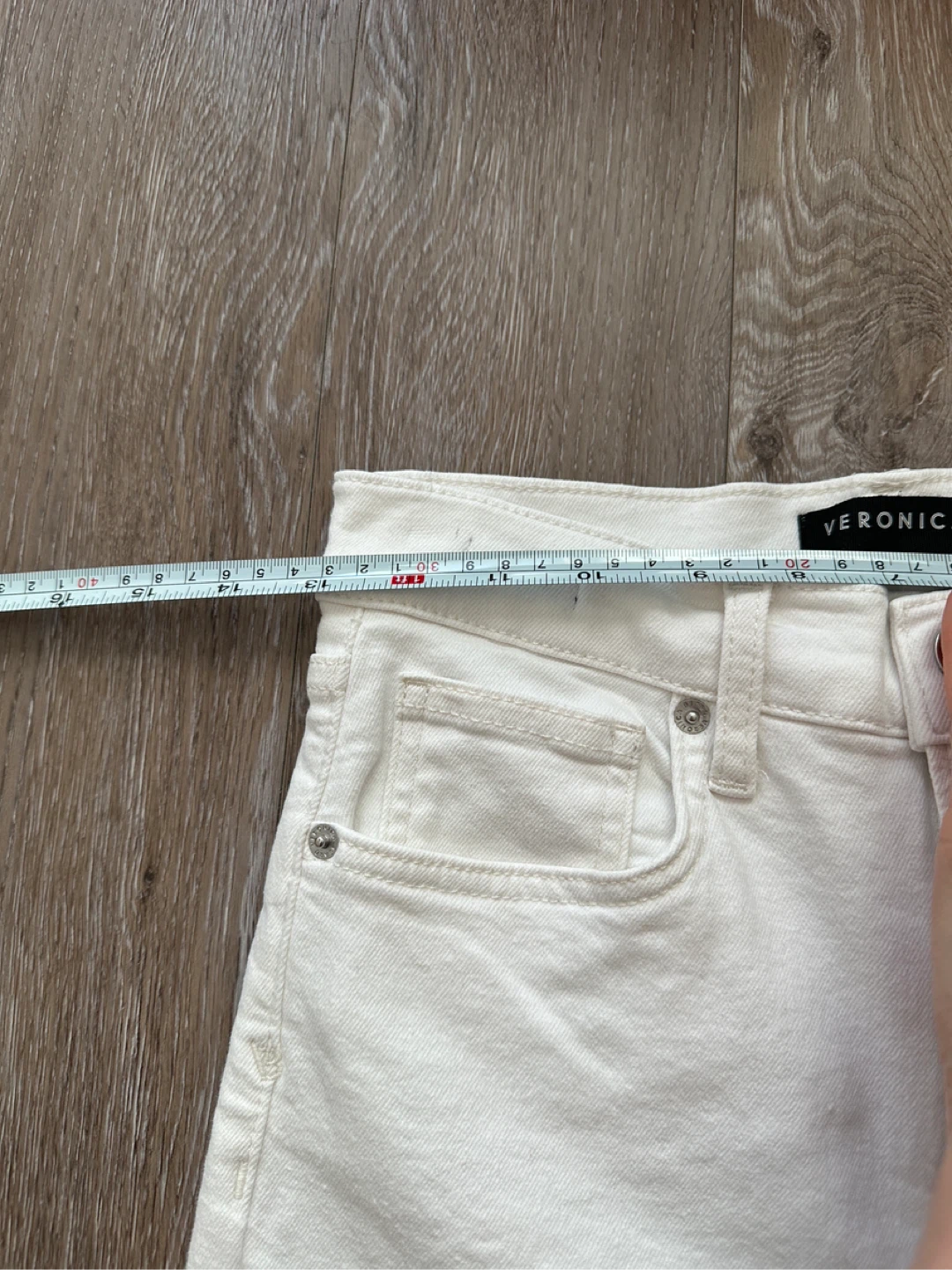 Veronica Beard White High-Waisted Flare Jeans - photo 3