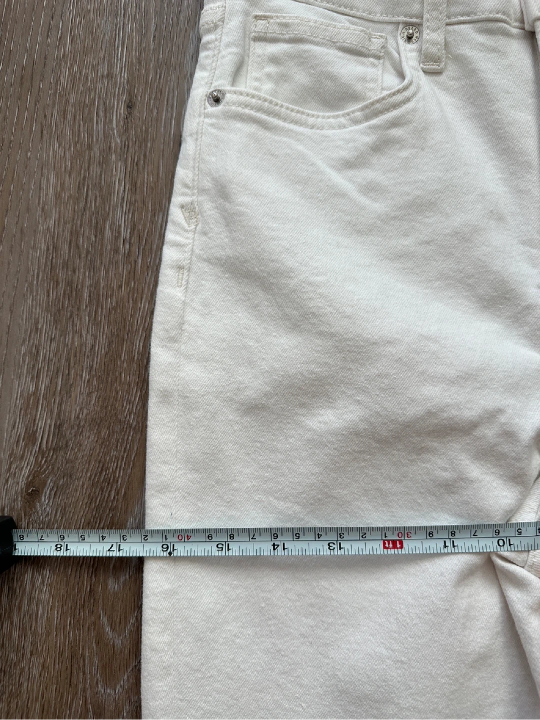 Veronica Beard White High-Waisted Flare Jeans - photo 4