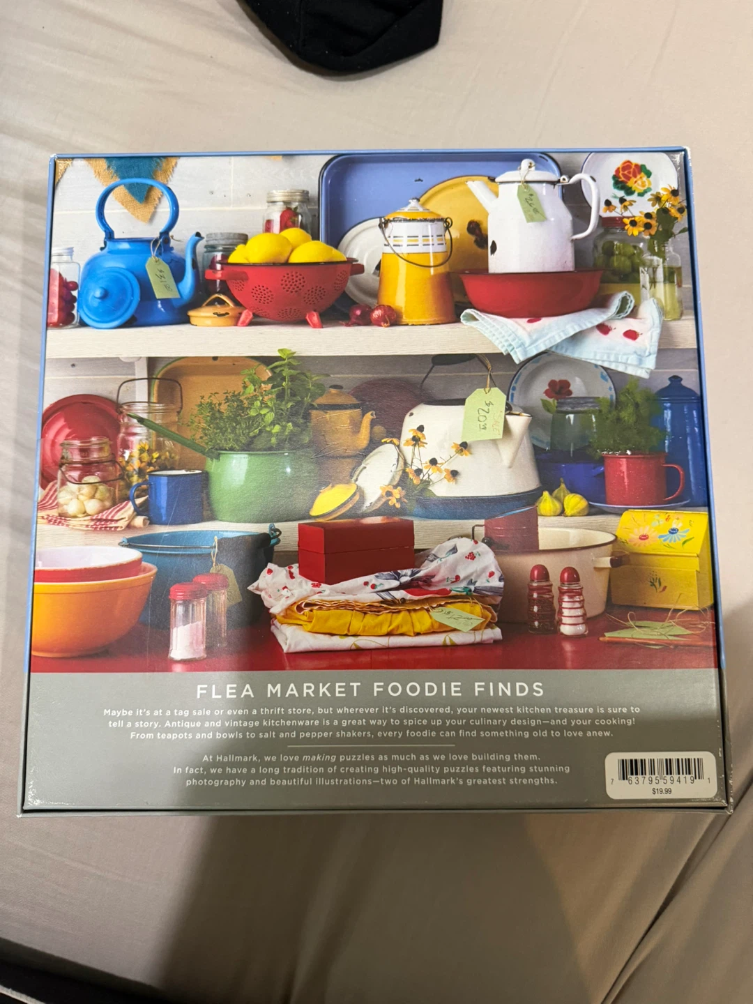 Hallmark Flea Market Foodie Finds 1000 Piece Puzzle - photo 2