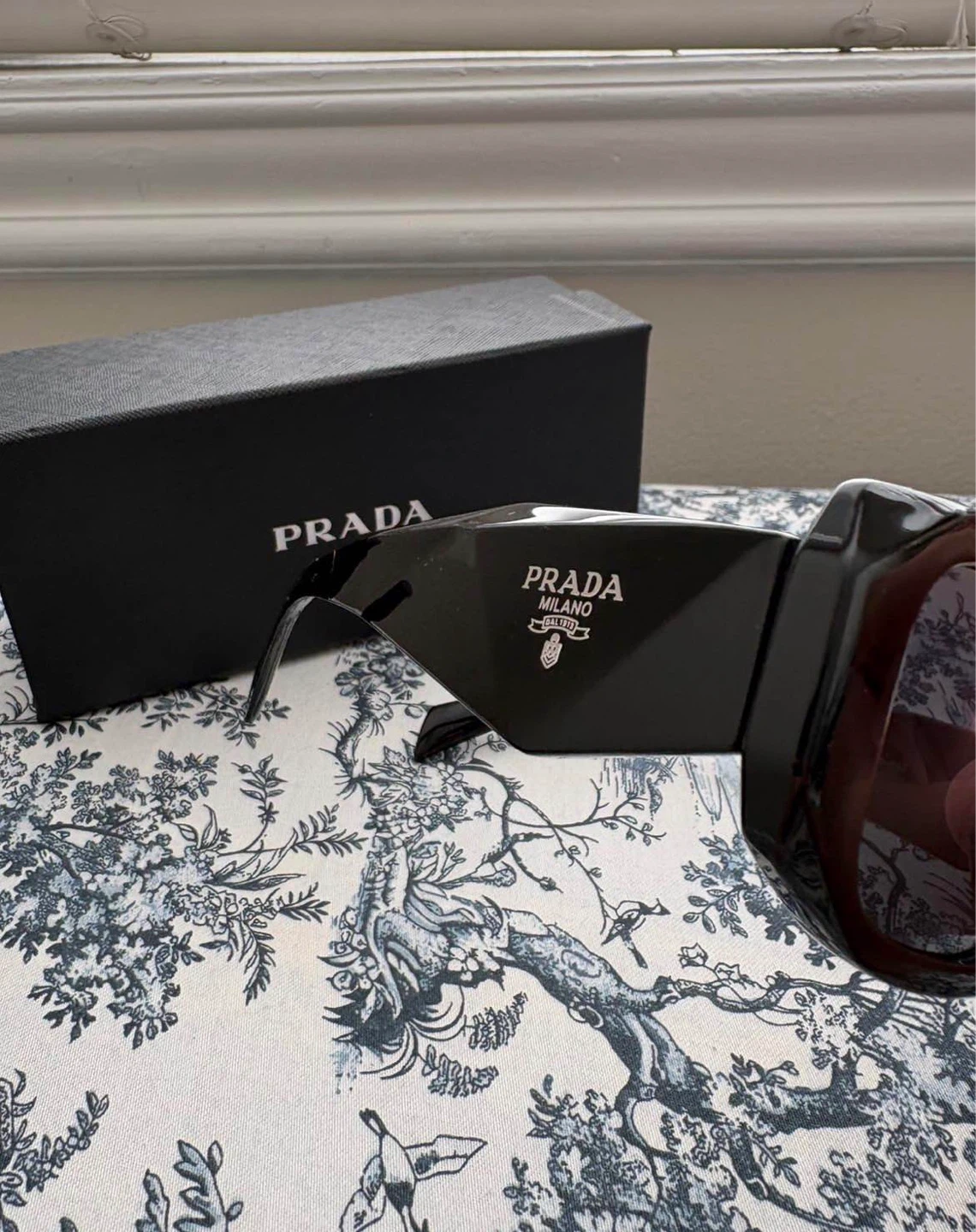 Prada Sunglasses - photo 2