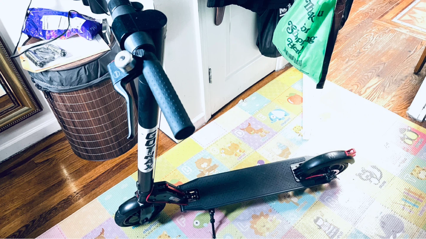 Gotrax Electric Scooter - photo 3