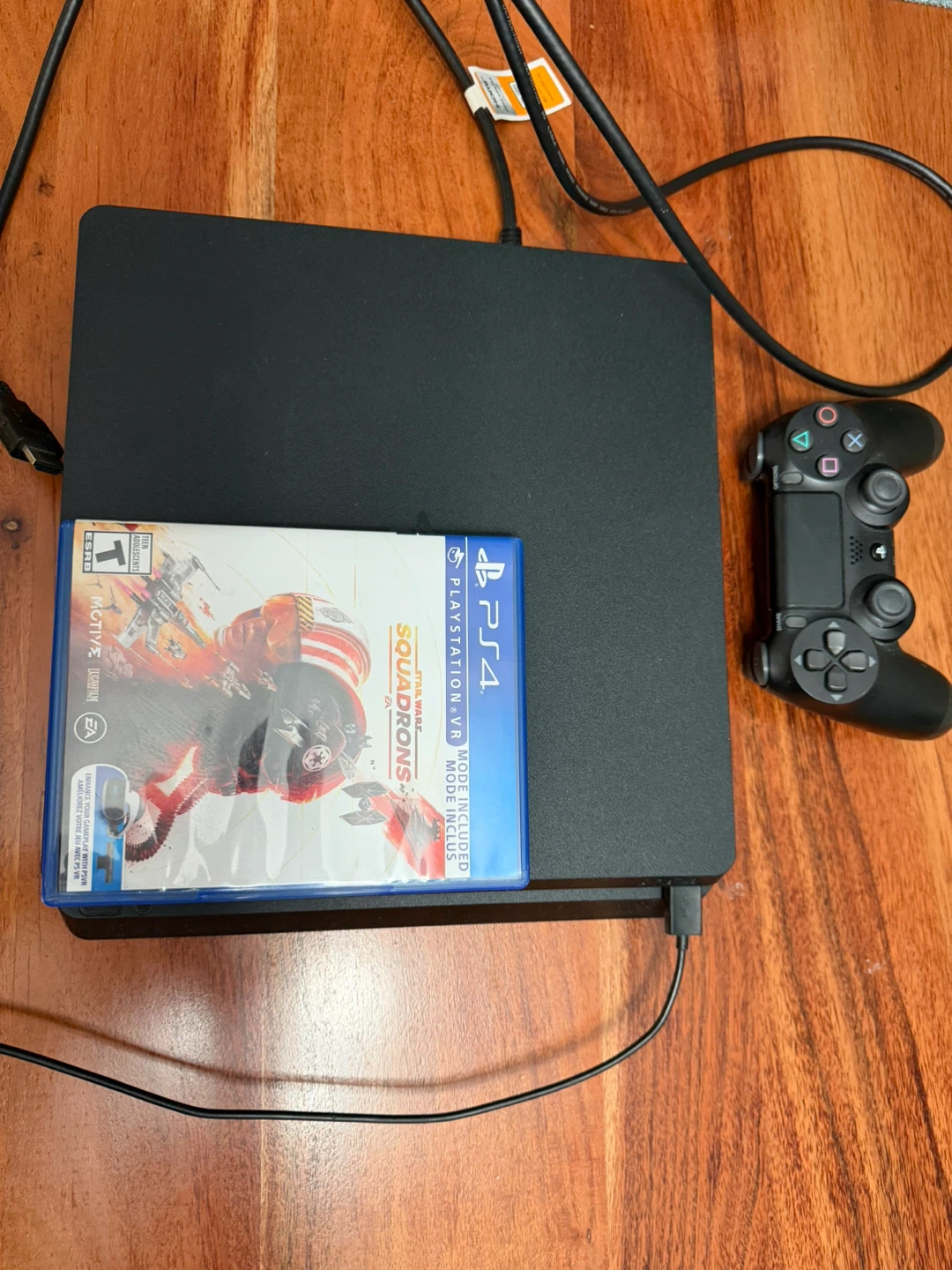 PlayStation 4 Slim 1TB - photo 2