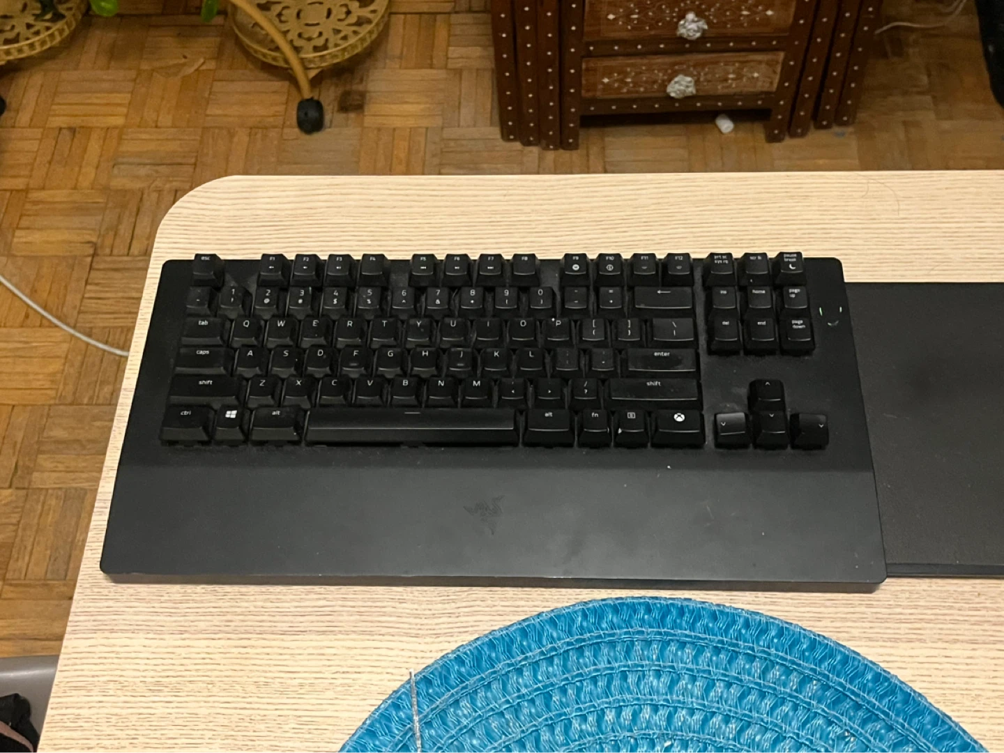 RGB Razer Gaming Keyboard with extendable mouse pad - photo 2