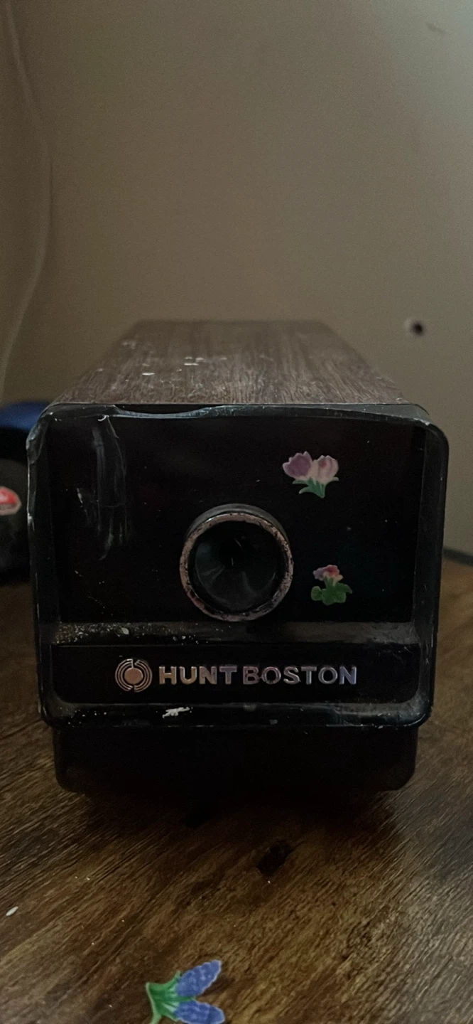 Hunt Boston Electric Pencil Sharpener