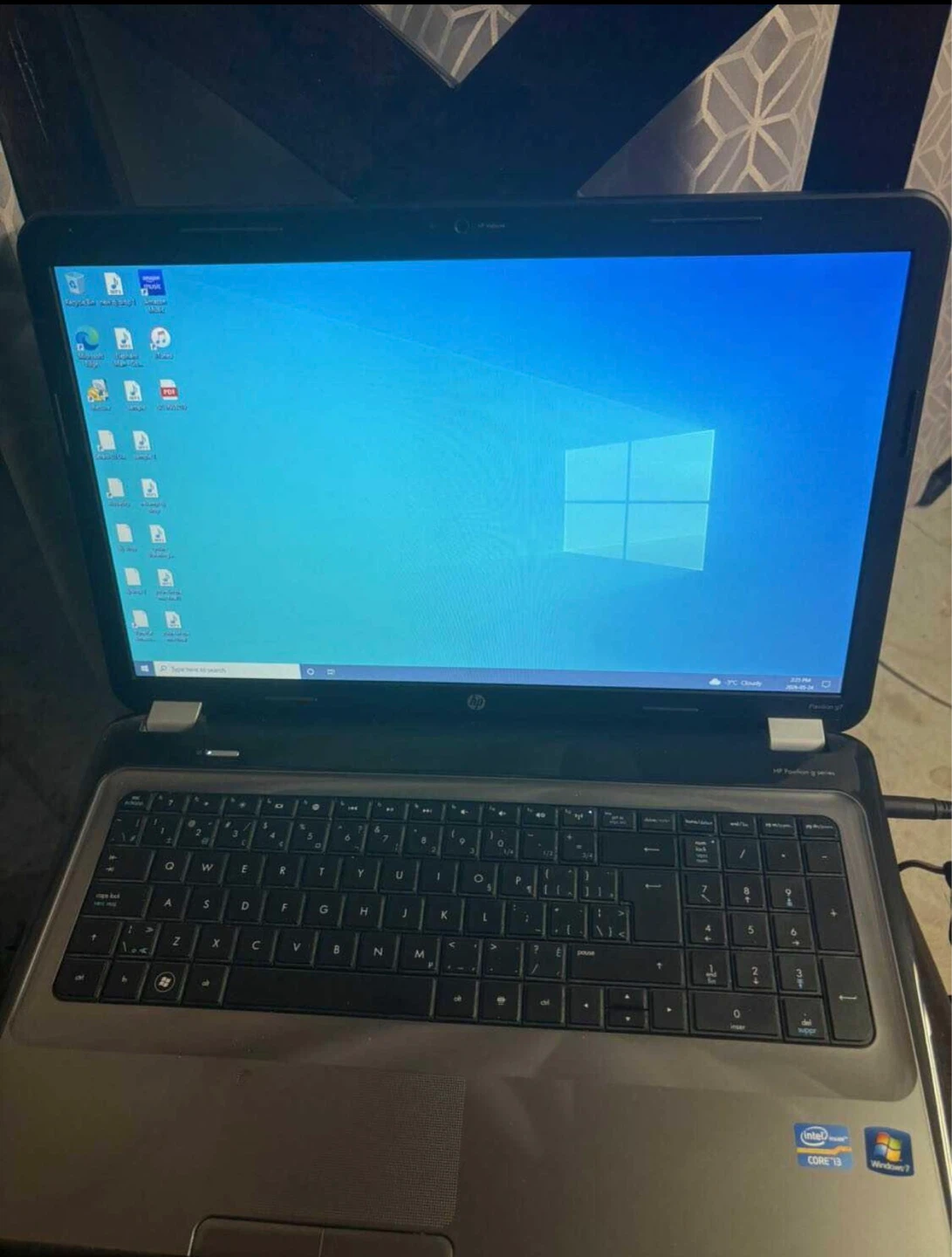 HP Laptop with Intel Core i3, 4GB RAM - photo 2