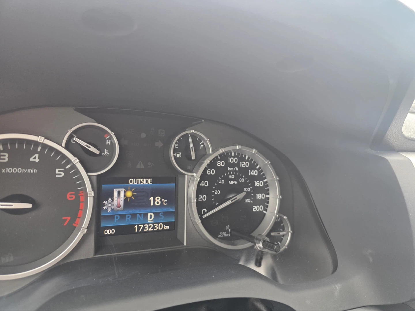 Toyota tundra crew max platinum - photo 2