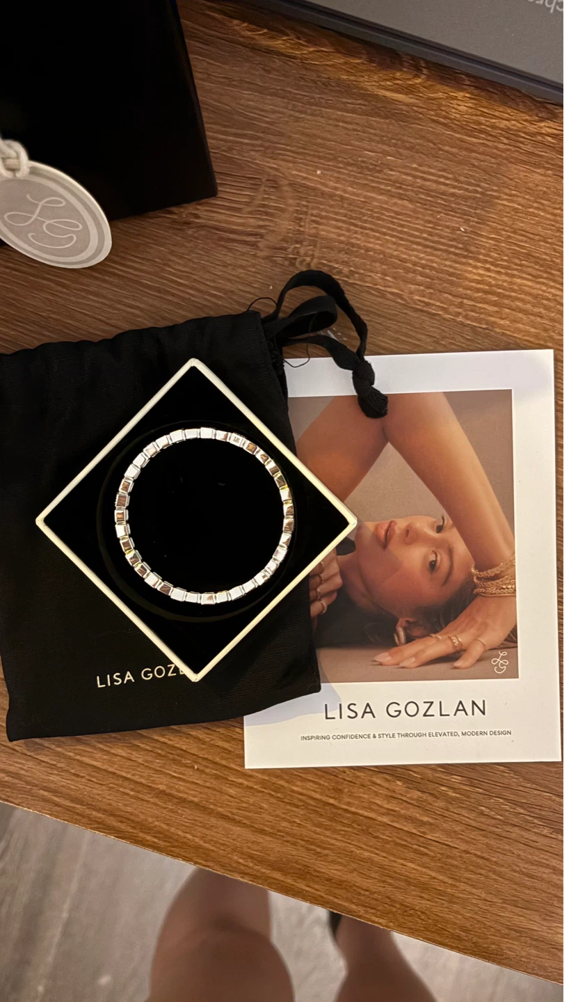BNWT Lisa Gozlan Silver Bracelet