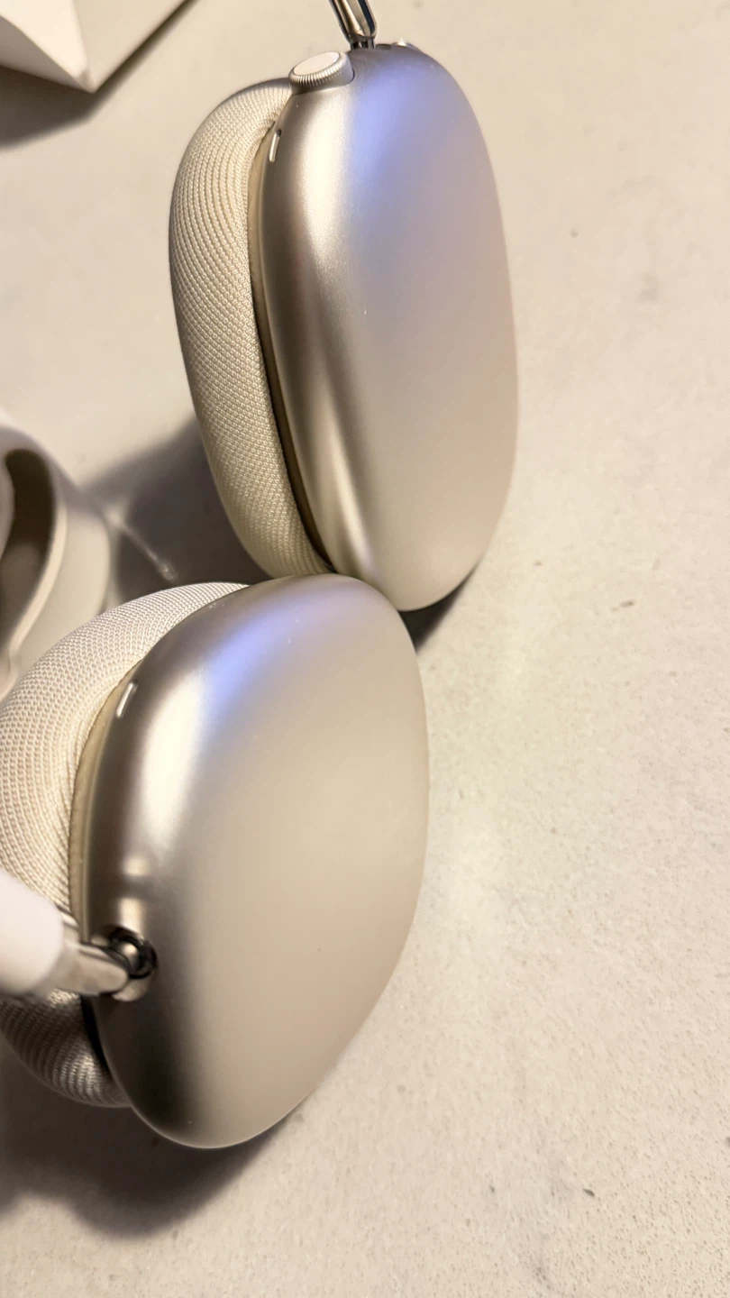 Apple AirPods Max USB-C (Not Lightning Version) - photo 3