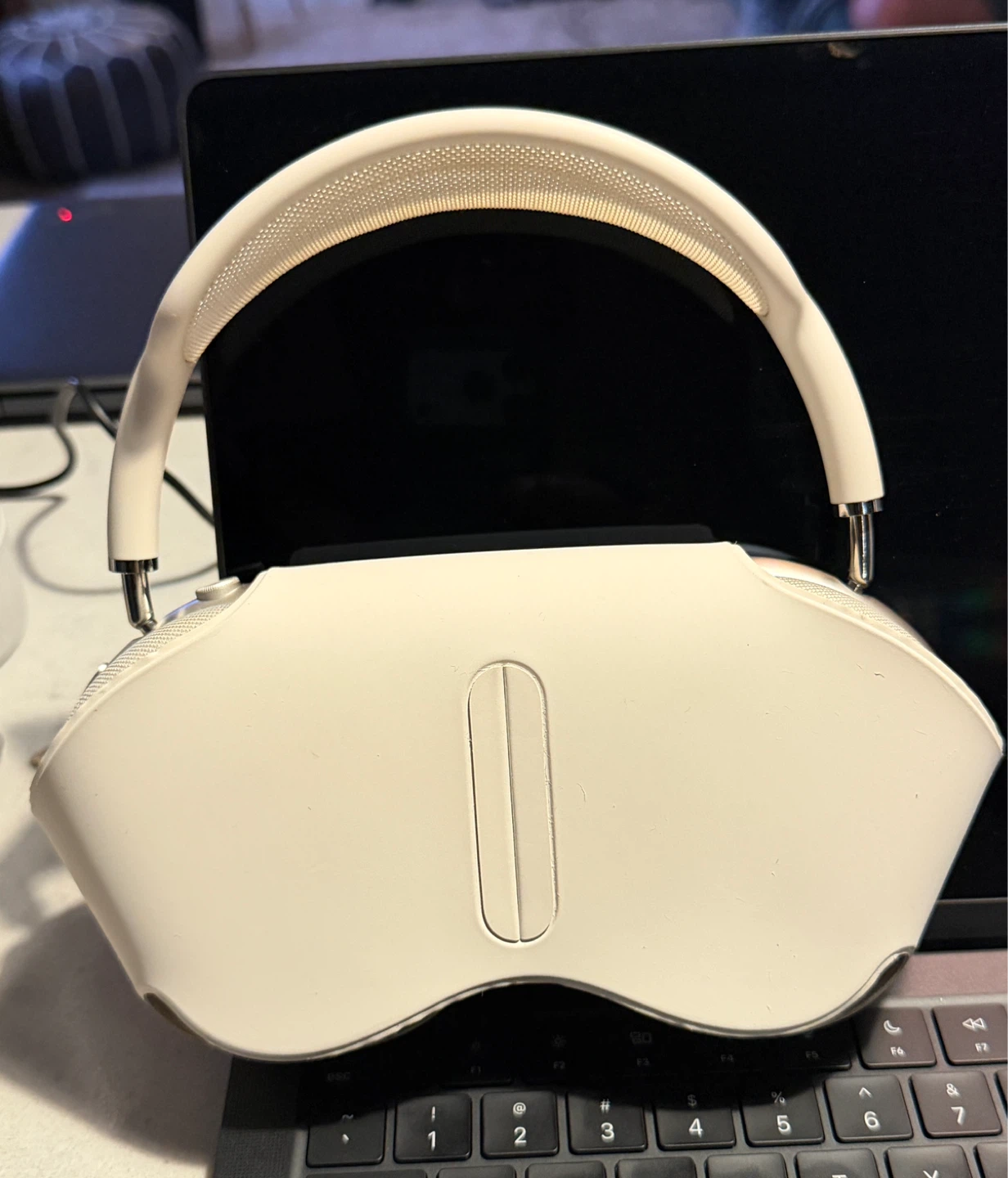 Apple AirPods Max USB-C (Not Lightning Version) - photo 5