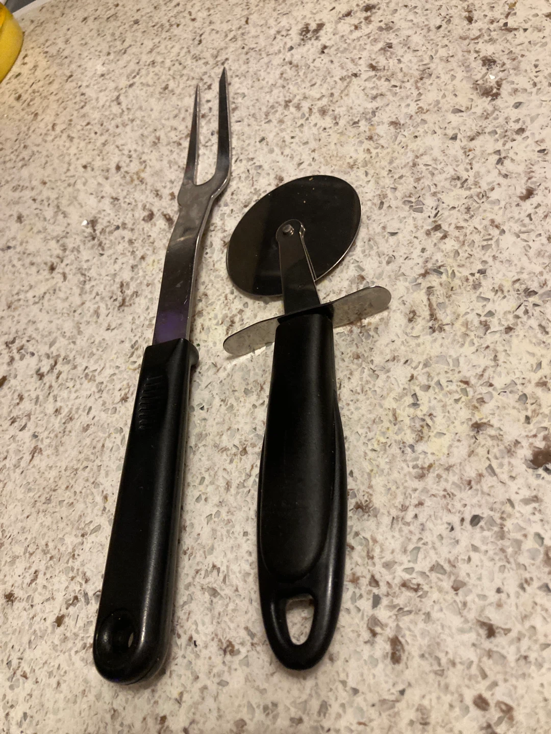 Carving Fork and Pizza Cutter Set