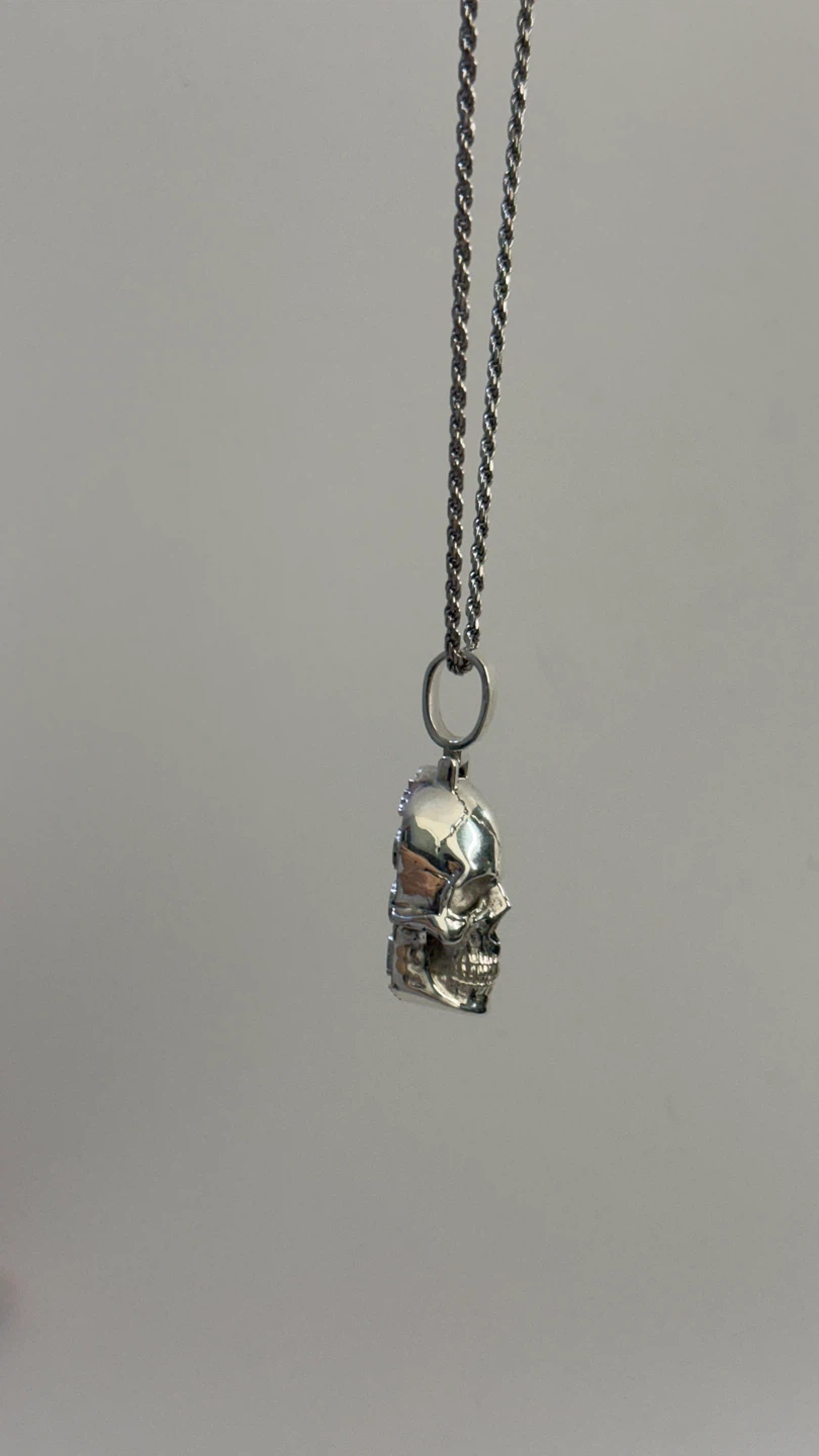 Silver Skull Pendant Necklace - photo 2