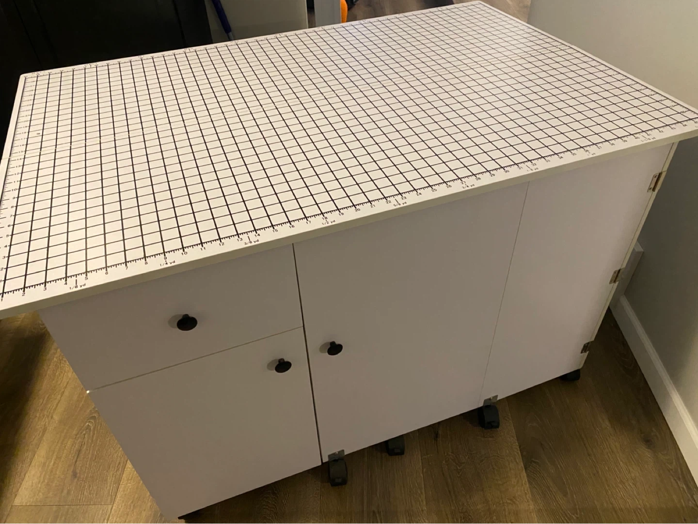 White Crafting Table with Cutting Mat