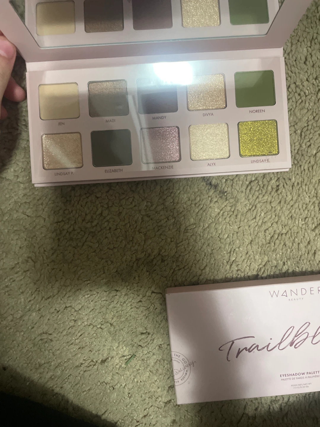 Wander Beauty Trailblazer Eyeshadow Palette - photo 2