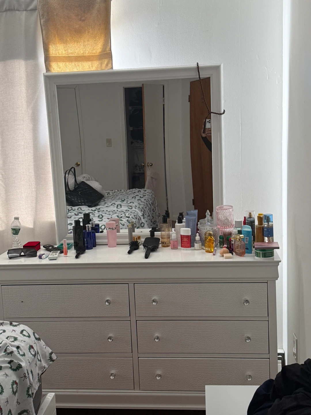 White Dresser with Mirror