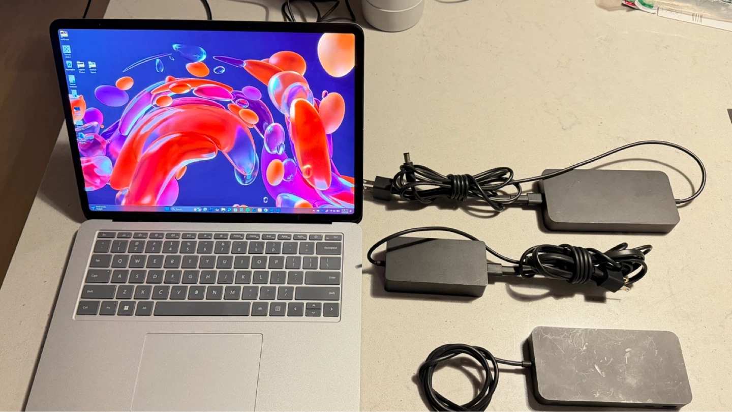 Microsoft Surface Laptop Studio 1st Gen - photo 3