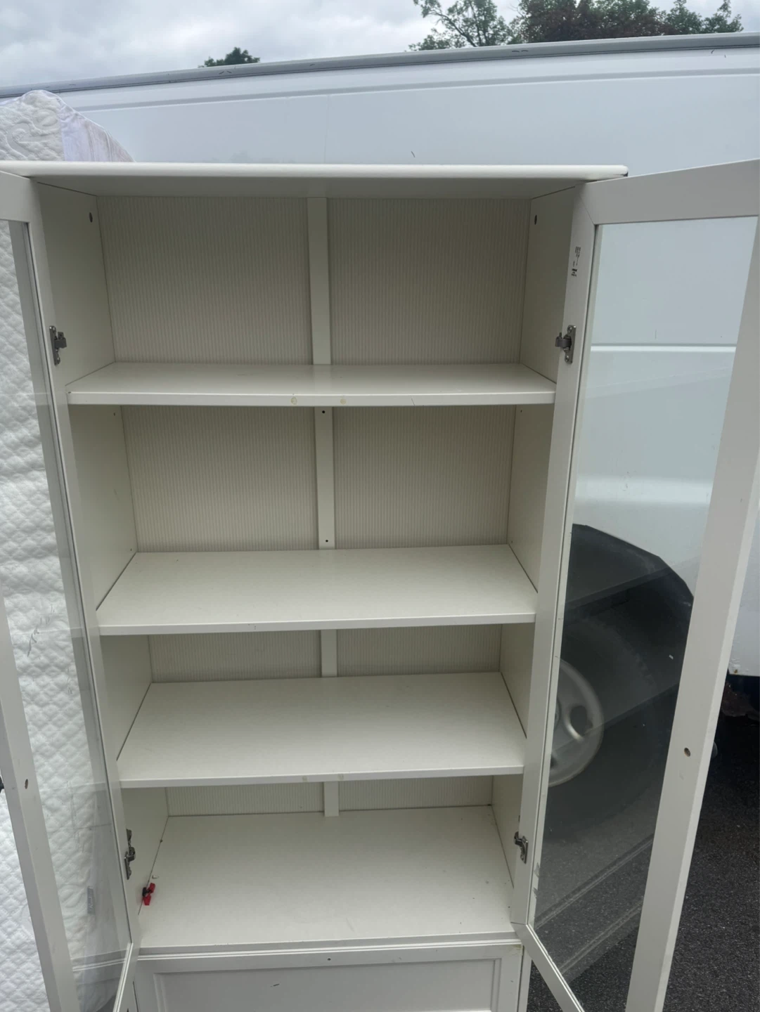 White Display Cabinet with Glass Doors - photo 5