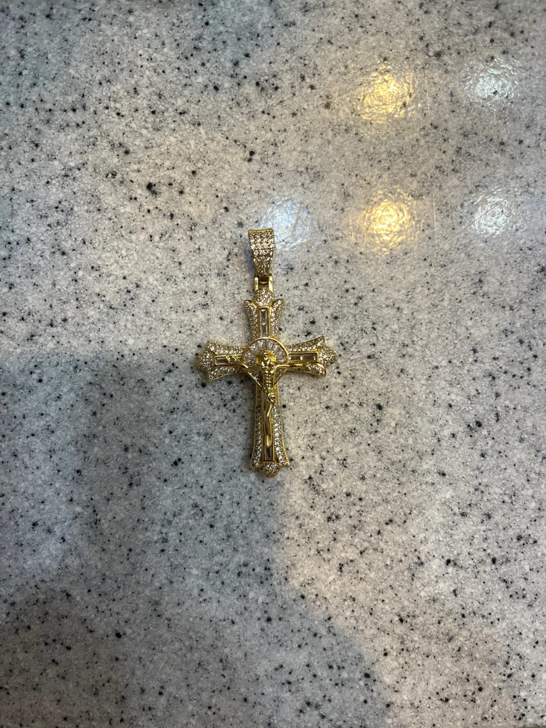 18k Gold Jesus pendant