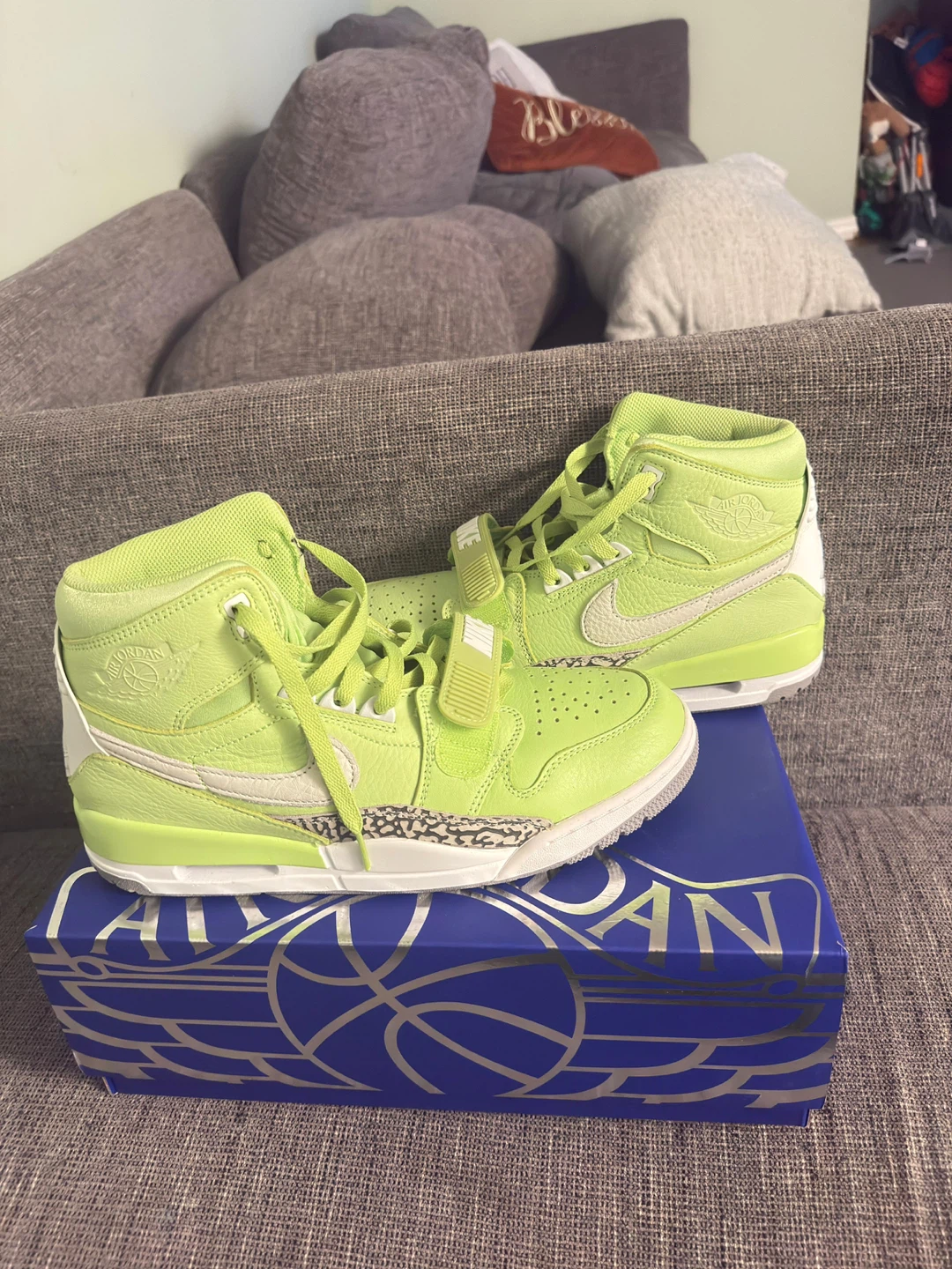 Nike Air Jordan 1 Flight 5