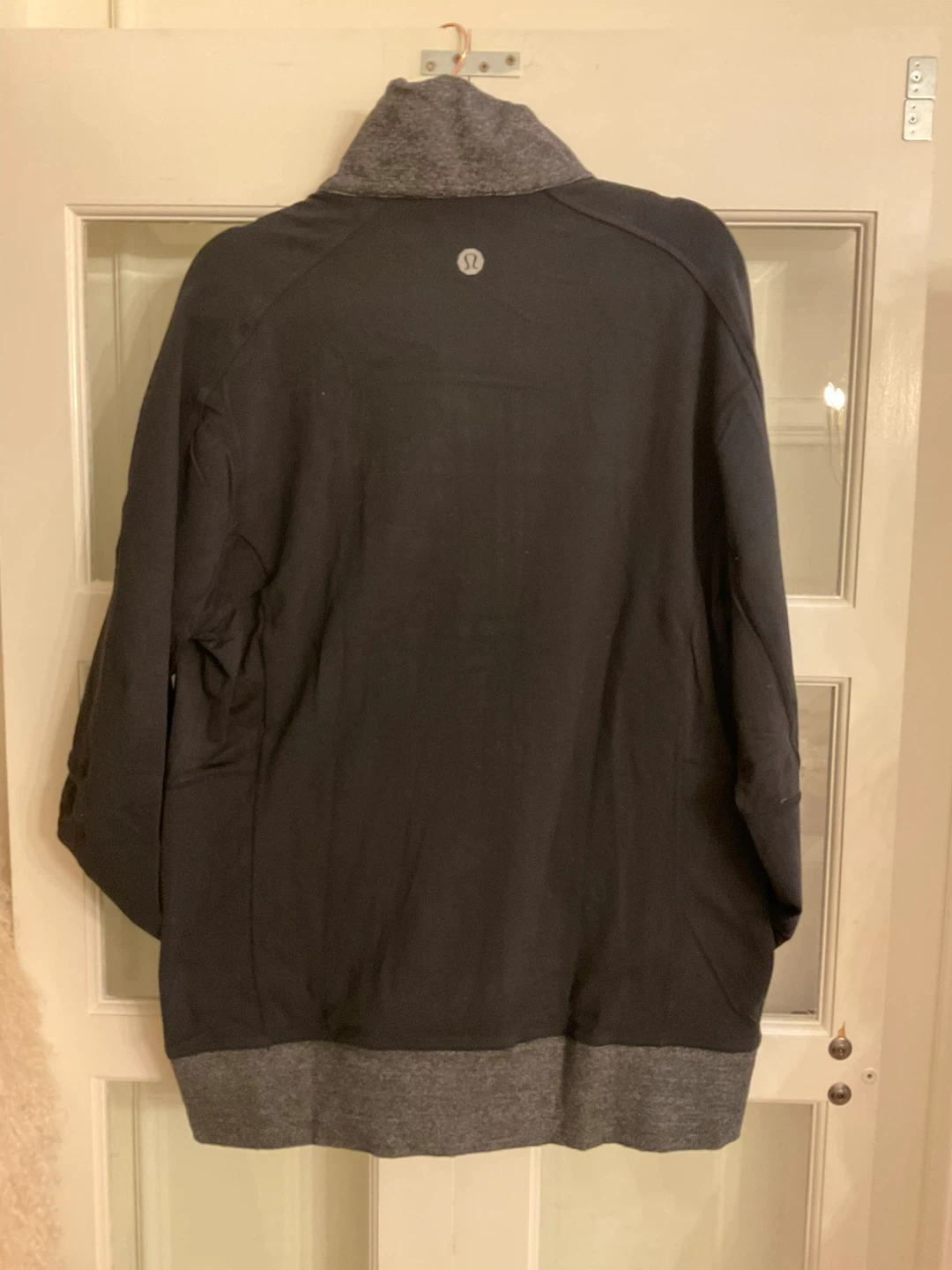 Lululemon Black Full Zip Jacket - photo 3