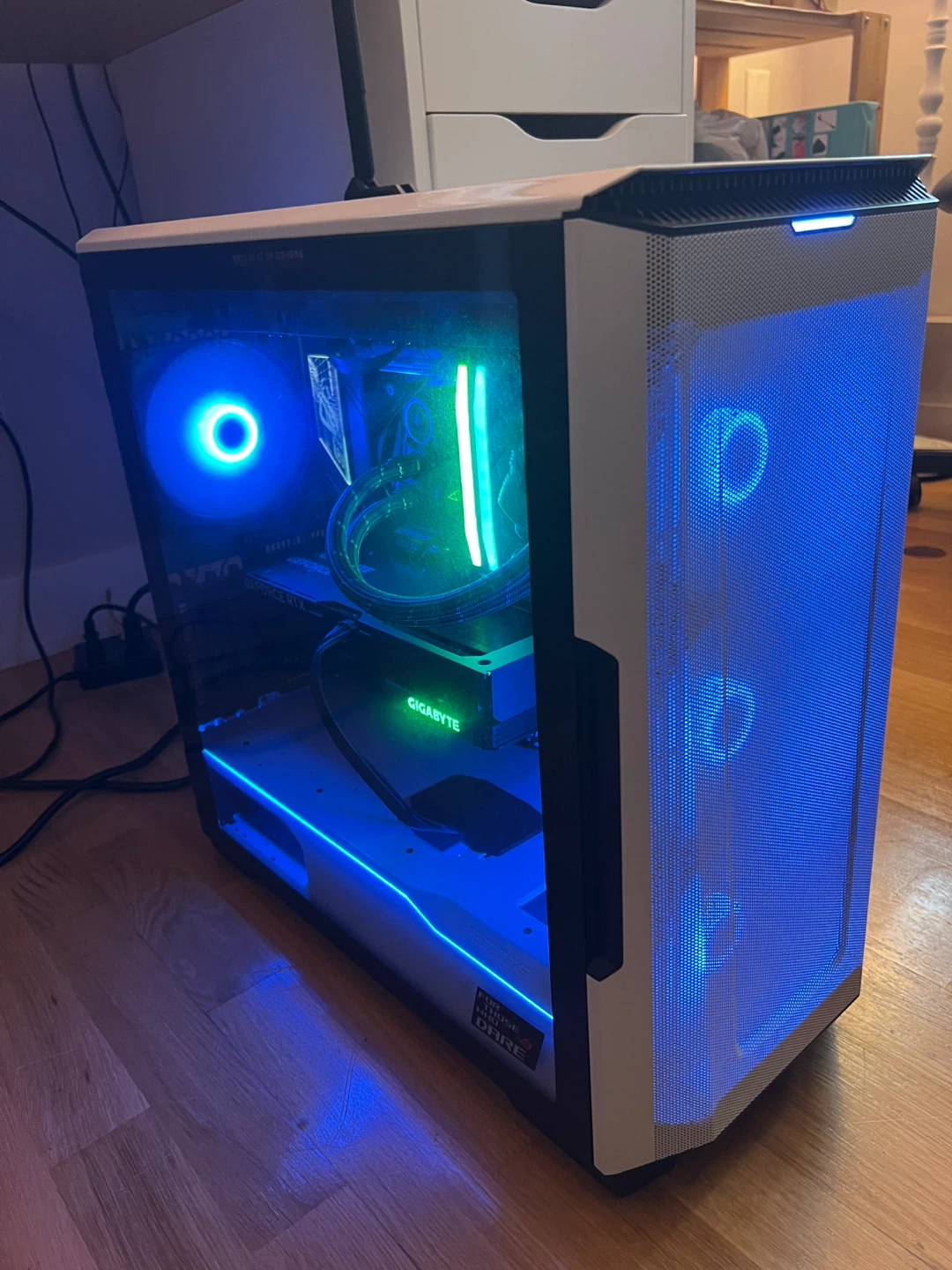 PC for sale - powerhouse for 3D rendering, Gaming and AI - photo 2