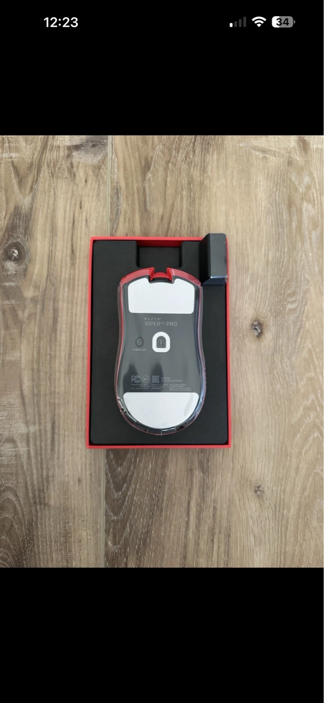 Razer Viper V3 Pro Faker Edition Gaming Mouse - photo 4