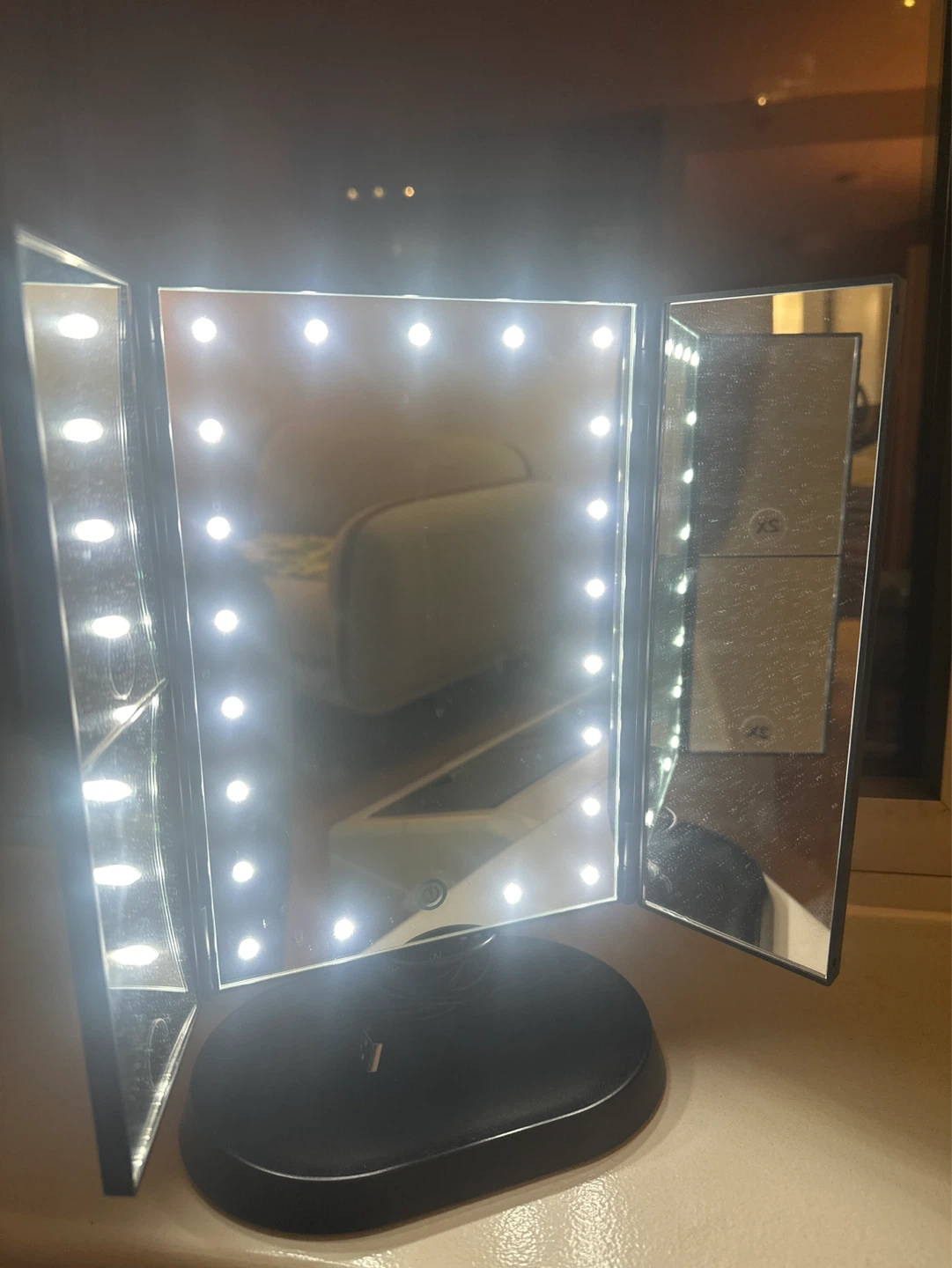 Lighted Tri-Fold Makeup Mirror - photo 2