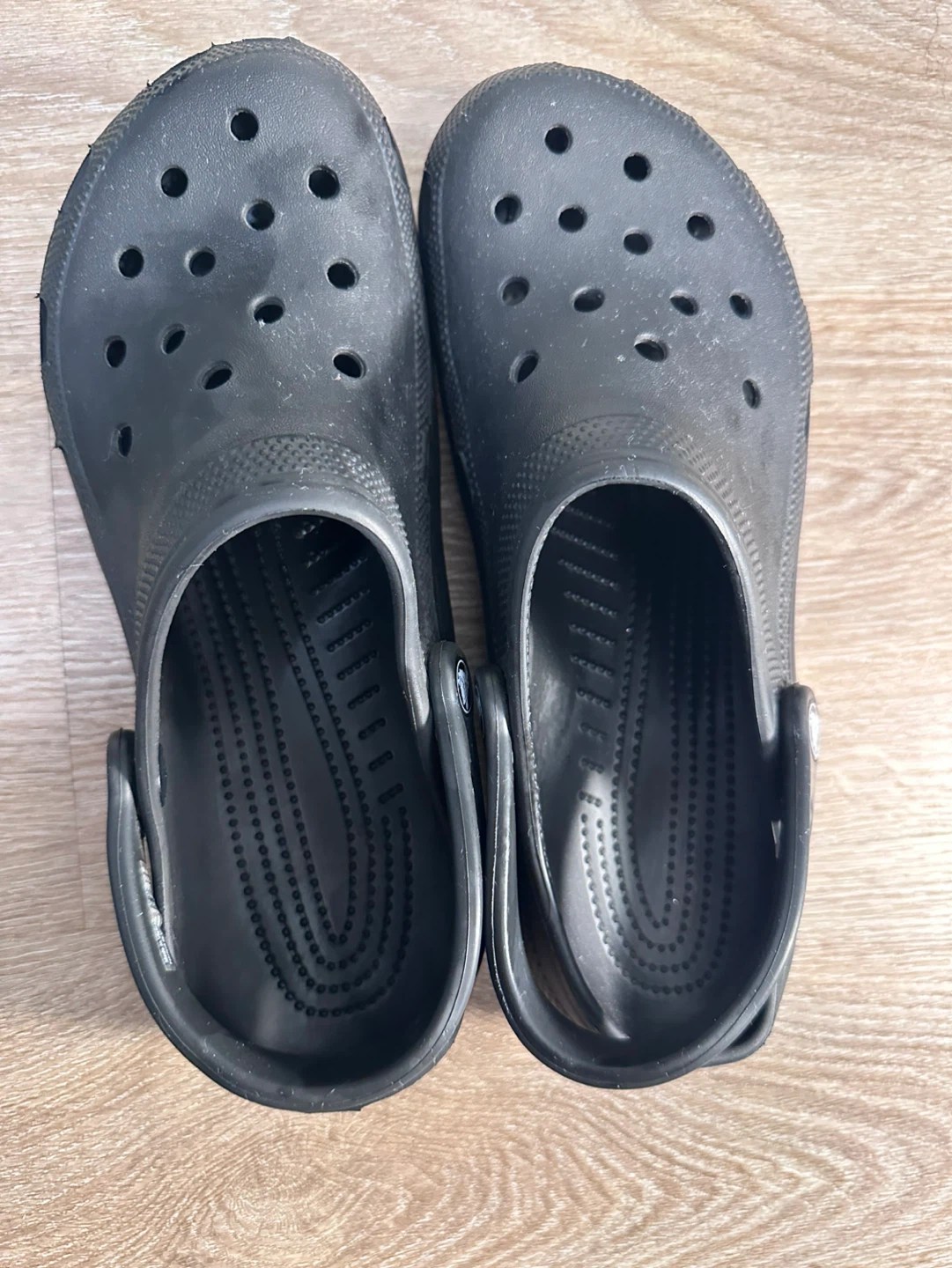 Black Crocs Size 10 M