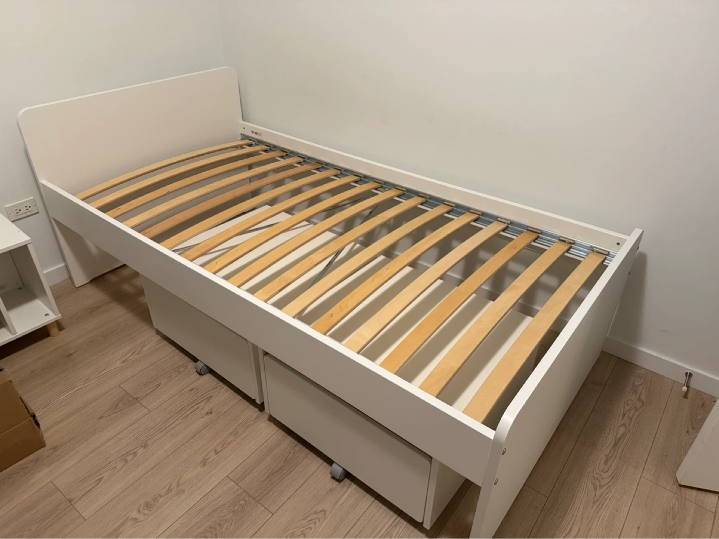 SLÄKT Bed frame with slatted bed base and storage, white, Twin