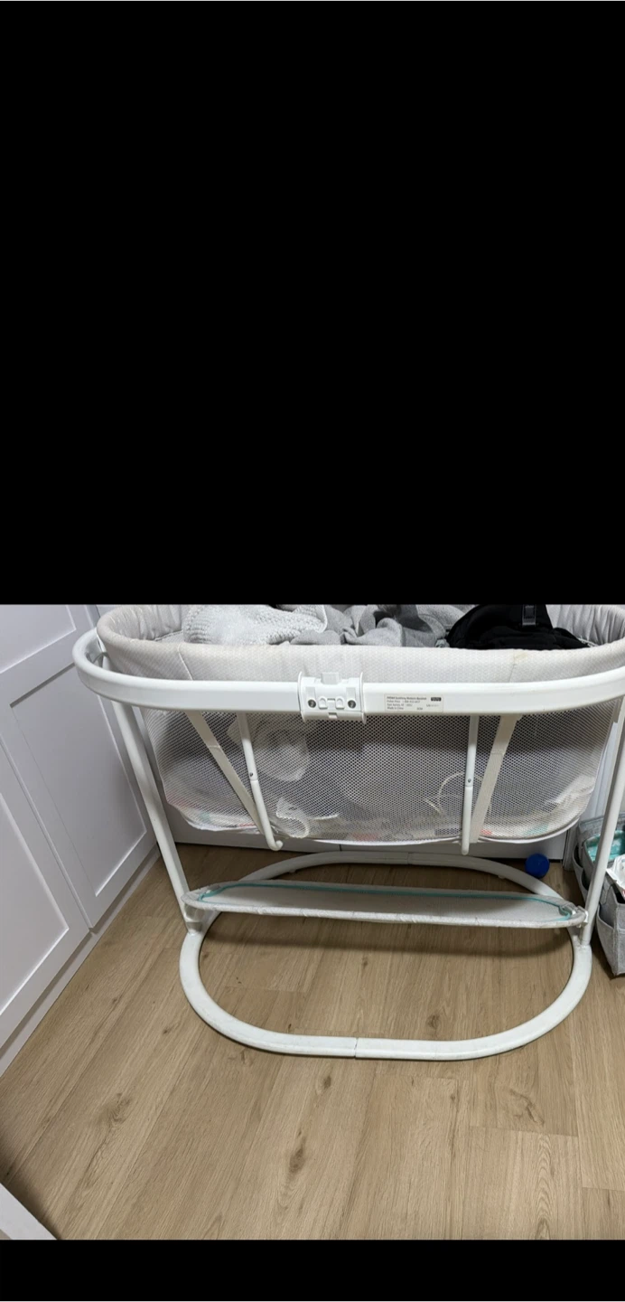 HALO Bassinest Swivel Sleeper
